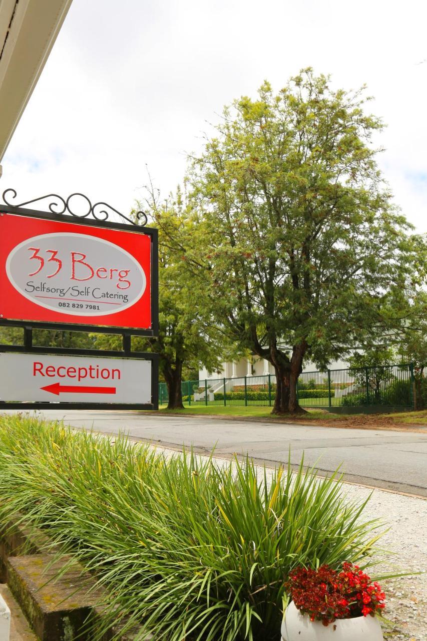 33 Berg Selfcatering Hotel สเวลเลนดาม ภายนอก รูปภาพ
