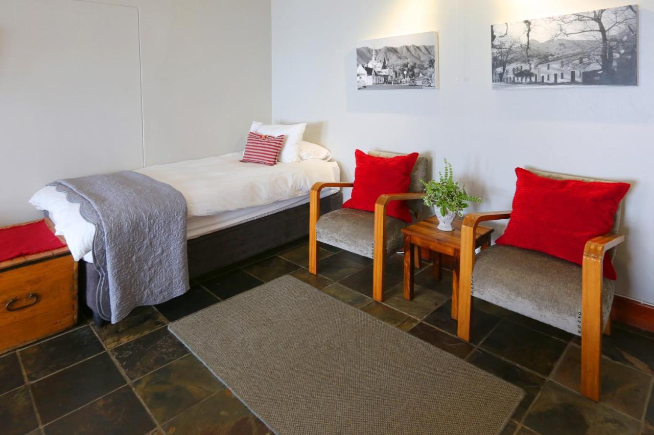 33 Berg Selfcatering Hotel สเวลเลนดาม ภายนอก รูปภาพ